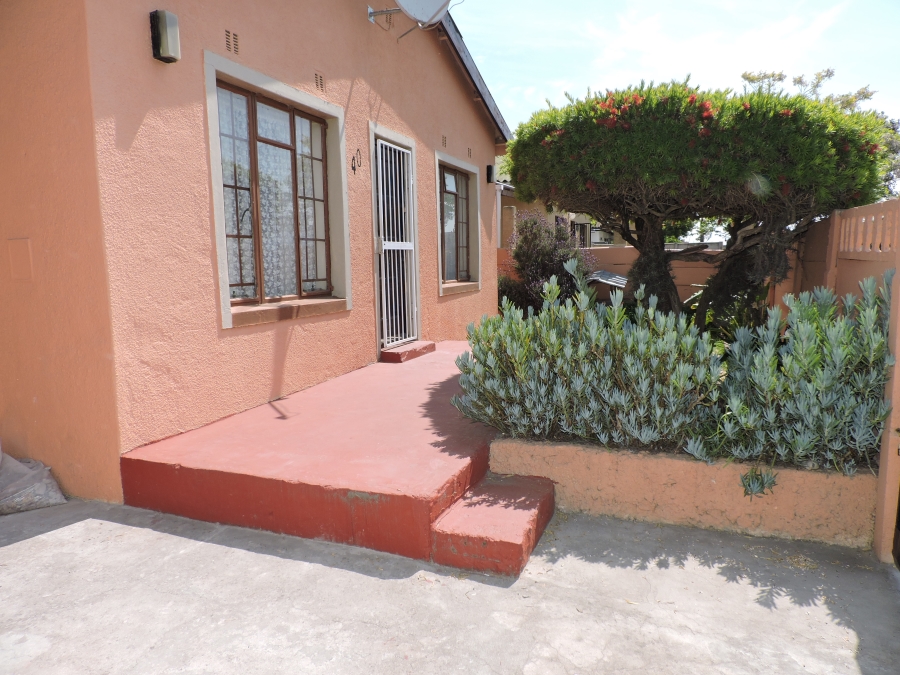 4 Bedroom Property for Sale in Belhar Western Cape